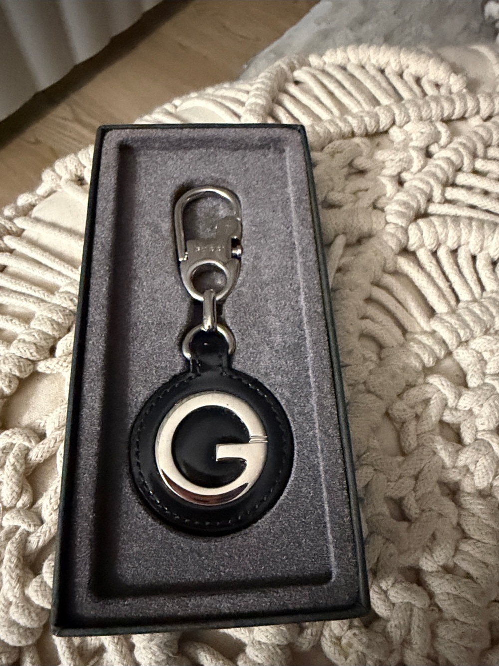 Gucci Black Leather Key & Card Holder with Gold G Emblem